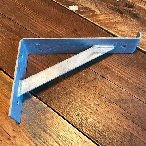 galvanised shelf brackets